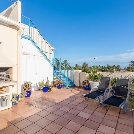Stunning Seaview Penthouse *